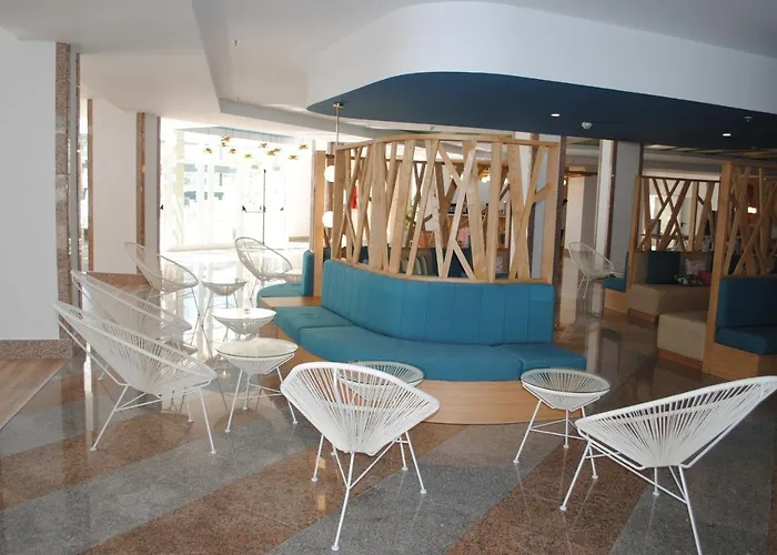 Gara Golf & Ξενοδοχείο 4*