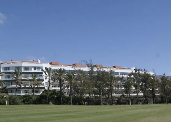 Gara Golf & Отель 4*