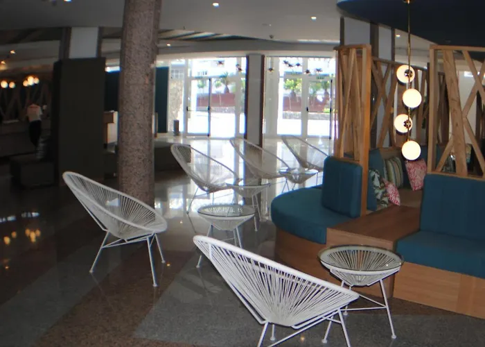 Gara Golf & Отель