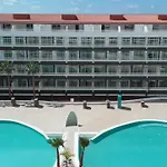 Gara Golf & Ξενοδοχείο 4*