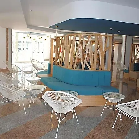 Hotel Gara Golf & 4*